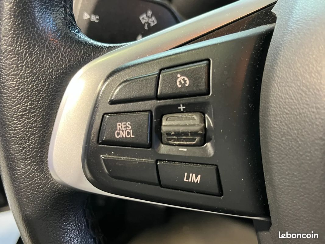 BMW X1 sDrive 16d 116ch Business - ENTRETIEN COMPLET BMW (image 17)