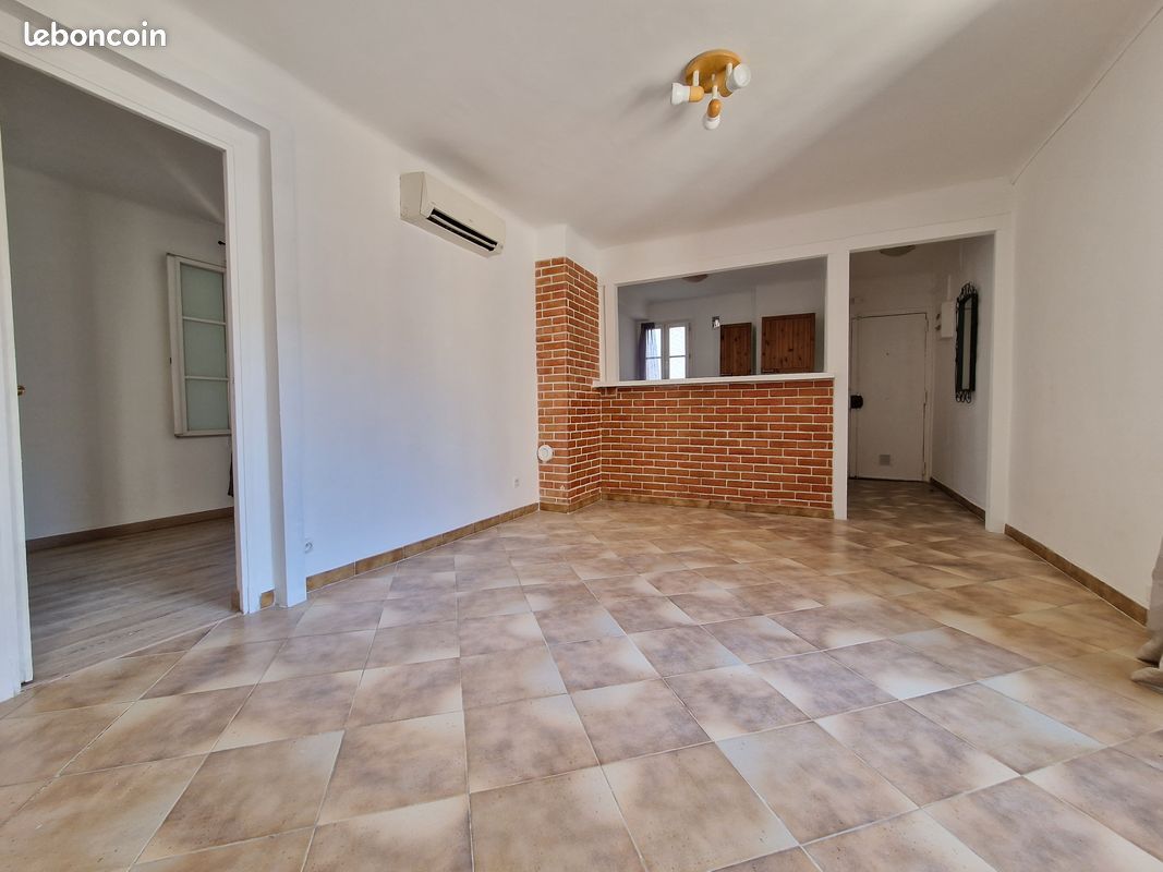 Appartement 3 pièces 56 m² · à Marseille · 56 m² · 88 000 €