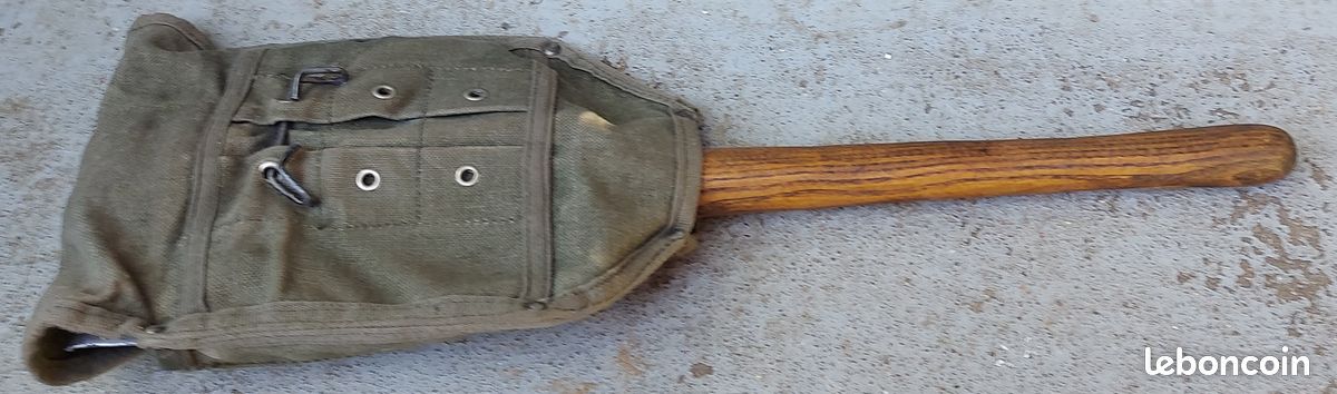 Pelle-pioche Militaire Ancienne - Camping, Survie, Déco - État D'occasion