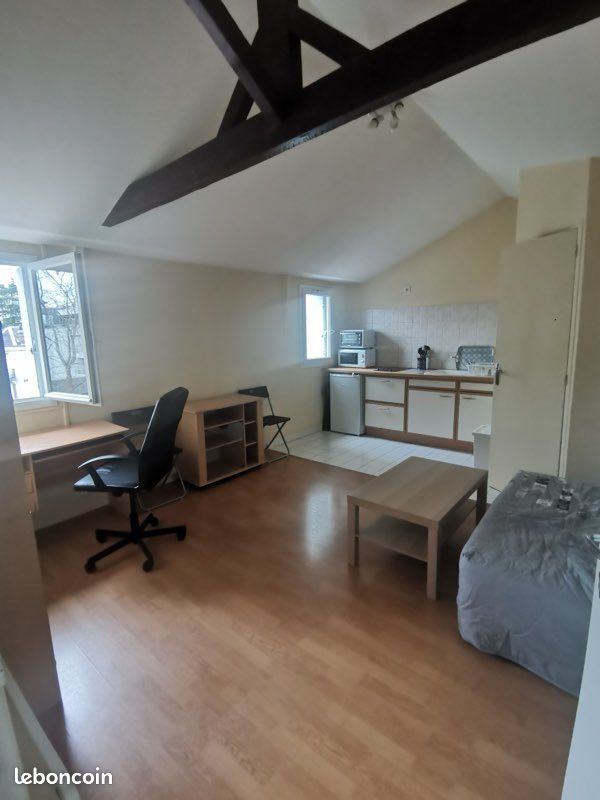 Appartement 1 pièce 21 m² · à Tours · 21 m² · 470 €