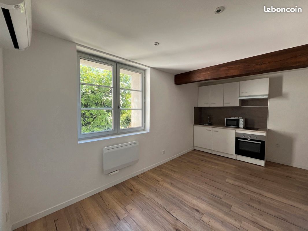Appartement 1 pièce 28 m² · à Gaillac · 28 m² · 395 €