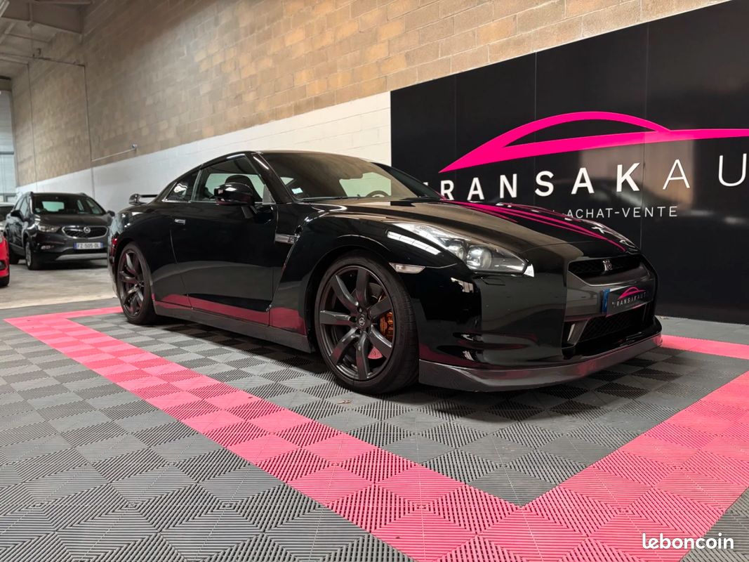 Nissan GT-R GT-R 3.8 V6 485 (image 1)