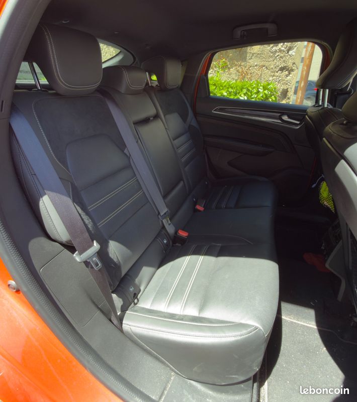 RENAULT ARKANA 1.6 E-TECH 145H FULL-HYBRID BVA ENGINEERED - 1ER MAIN - ENTRETIEN CONSTRUCTEUr (image 14)