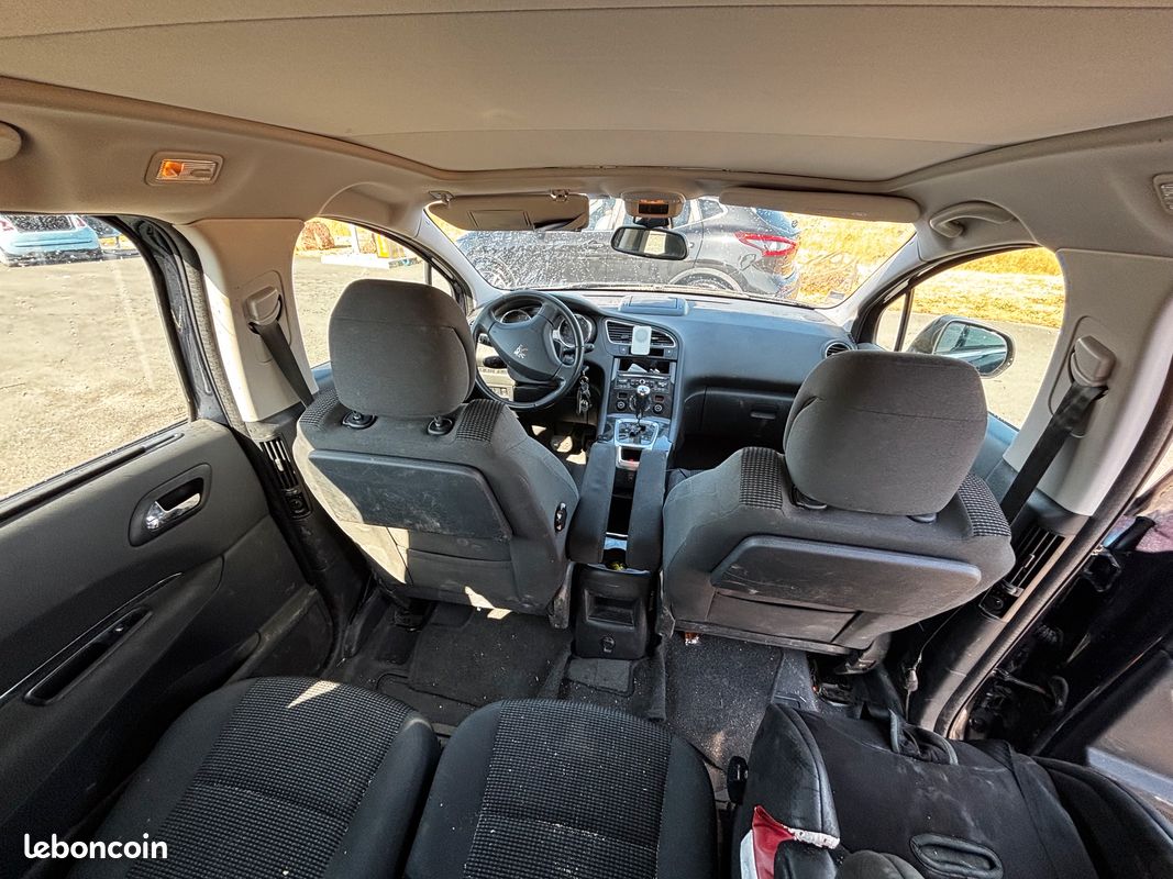 Peugeot 5008 (image 3)