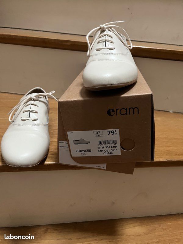 Chaussures blanches éram 37 Chaussures