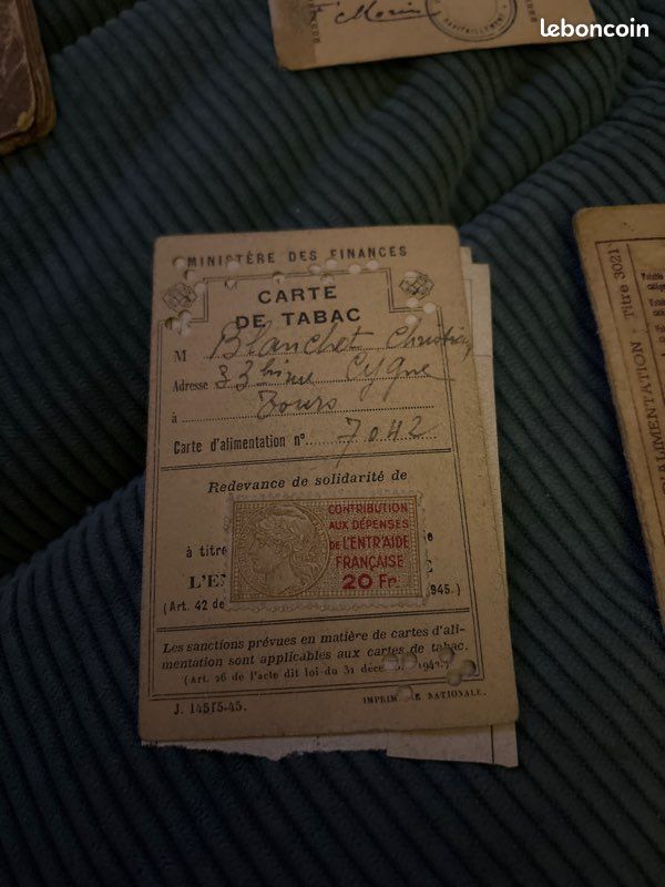 Guerre 1939-1945. Ticket de rationnement délivré pour l'achat de pain - de la Somme
