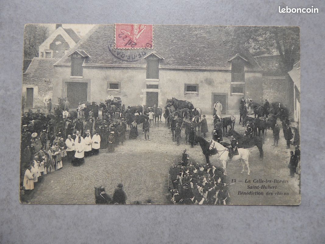 Carte Postale Ancienne – Une Chasse à Courre Dans La Forêt De Dreux, Relais De Chiens