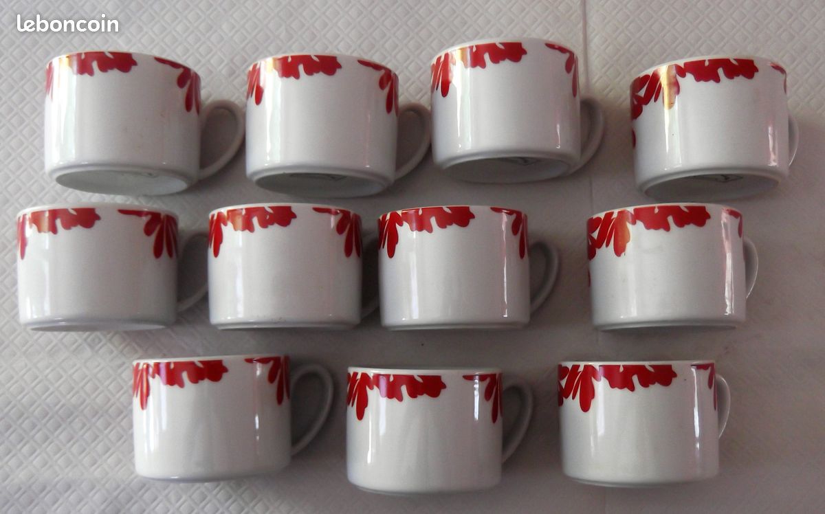 11 tasses à café en porcelaine CHRISS G vintage (image 6)