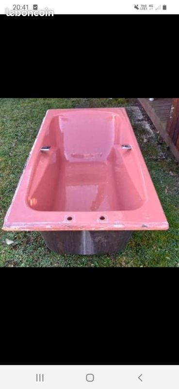 Baignoire en fonte + Lavabo (image 1)
