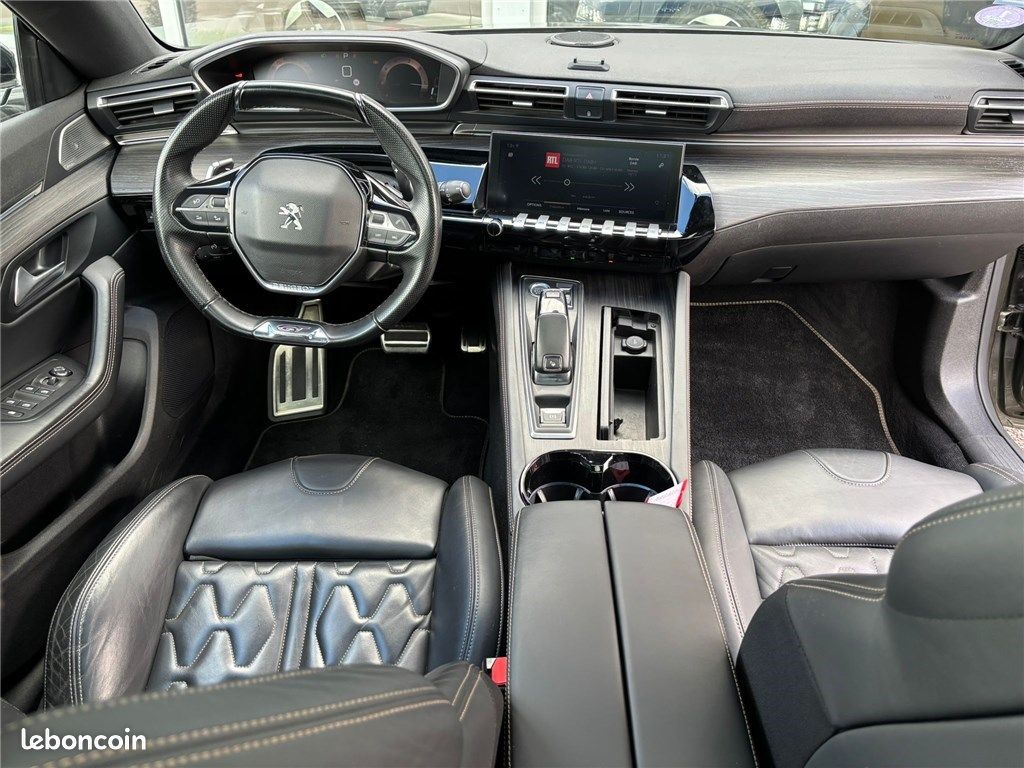 Peugeot 508 II SW PURETECH 225 CH S&S EAT8 GT (image 10)