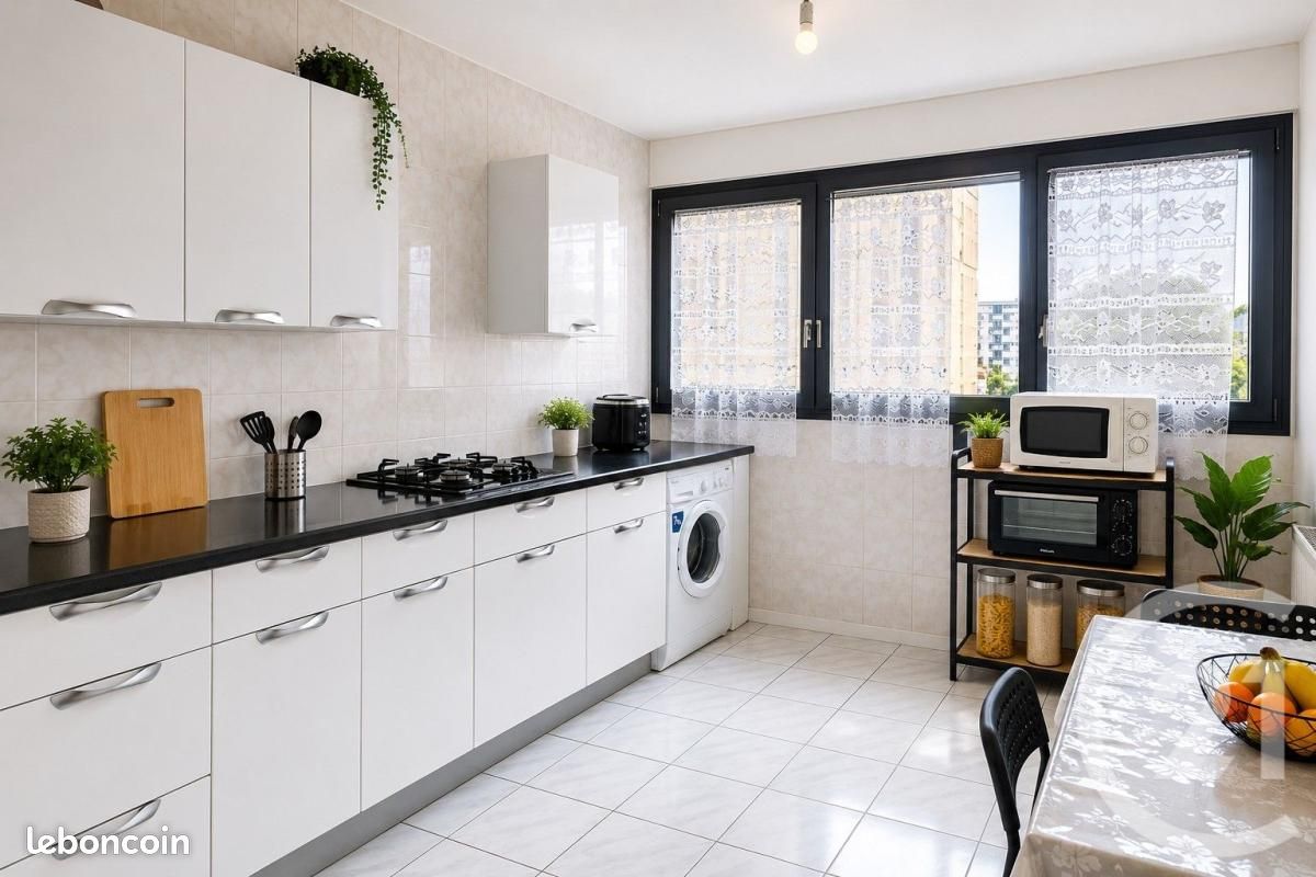 Appartement 4 pièces 87 m² · à Créteil · 87 m² · 240 000 €
