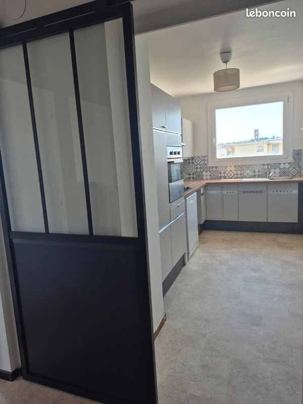 Appartement 4 pièces 79 m² · à Oullins-Pierre-Bénite · 79 m² · 268 000 €