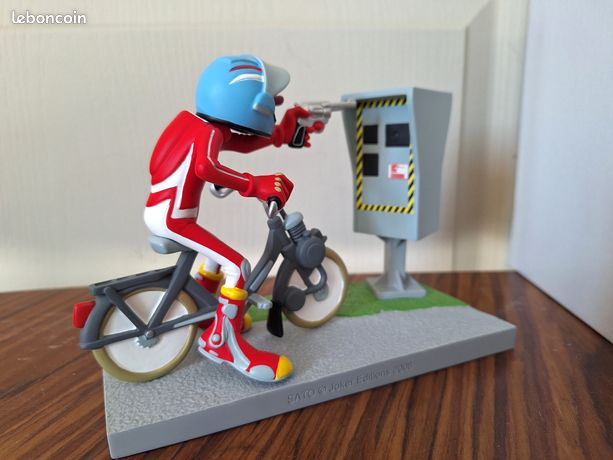 Figure Series: KAWASAKI 900 ZI Joe Bar Team figurine résine moto