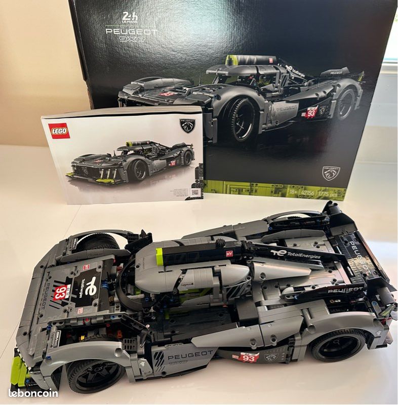 Lego Technic Peugeot 9x8 (image 2)