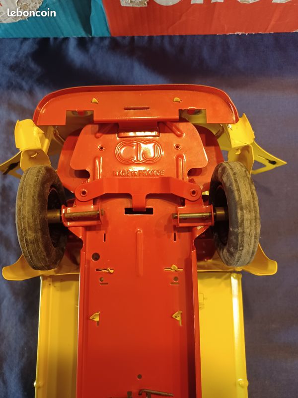 CIJ Europarc camion saviem en tôle 40cm - Jeux & Jouets