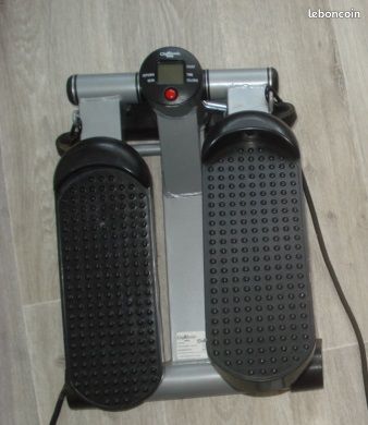 Mini Stepper Hobby Tech – écran LCD, Calories, Temps, Répétitions – 2 Sangles élastiques – Jaune Et Noir