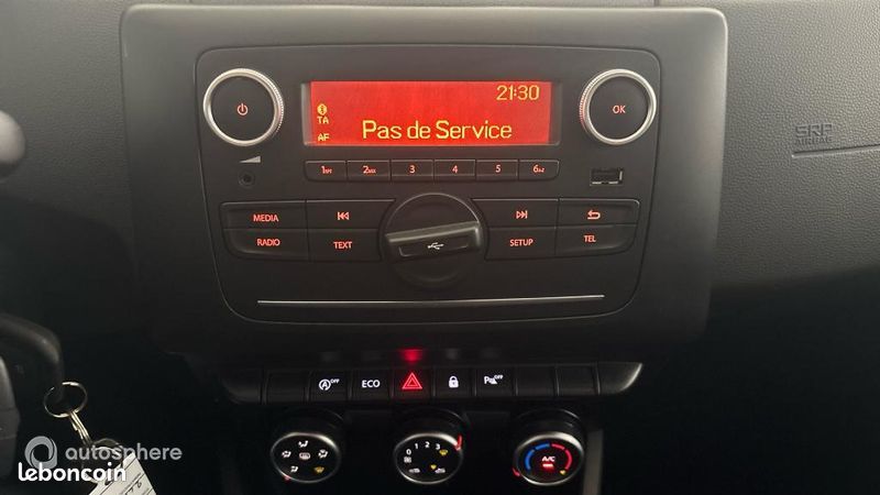Dacia Duster 1.0 ECO-G 100ch Confort 4x2 - E6U (image 18)