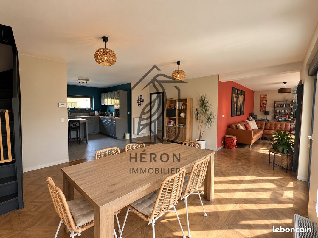 Maison 5 pièces 127 m² · à Villeneuve-d'Ascq · 127 m² · 480 000 €