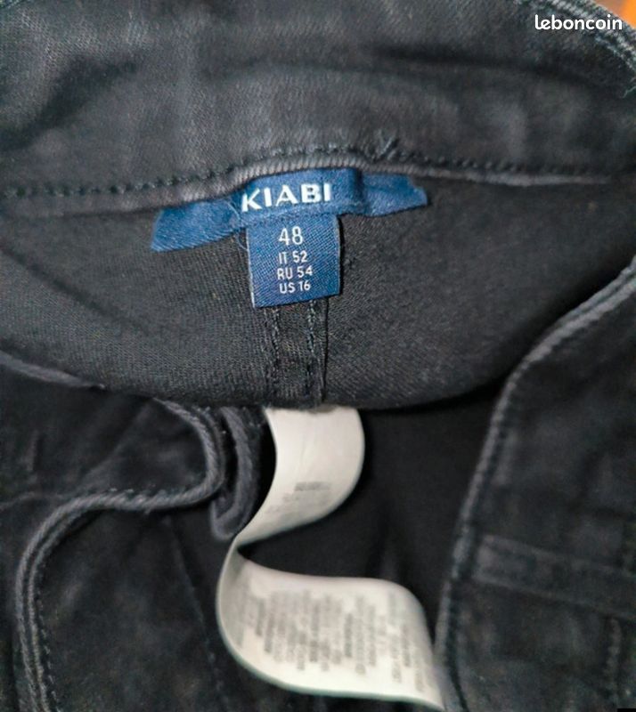 Jeans Skinny Noir Kiabi Taille 46 - Neuf Avec étiquettes, Coupe Ajustée, Couleur Gris, Pour Femme