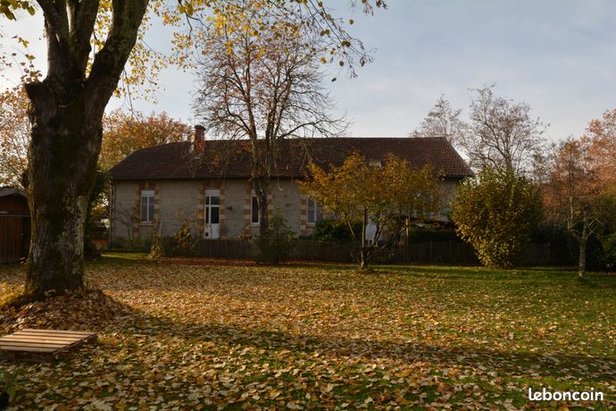 Plusieurs maisons mitoyennes avec jardin privatif