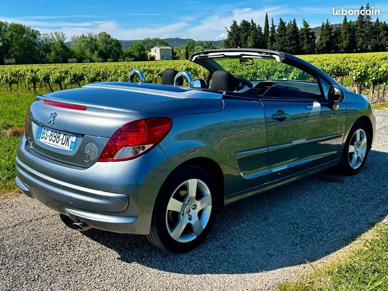 Peugeot 207 CC 1.6 VTI 120 Série 64 Éthanol 172 900km (image 3)