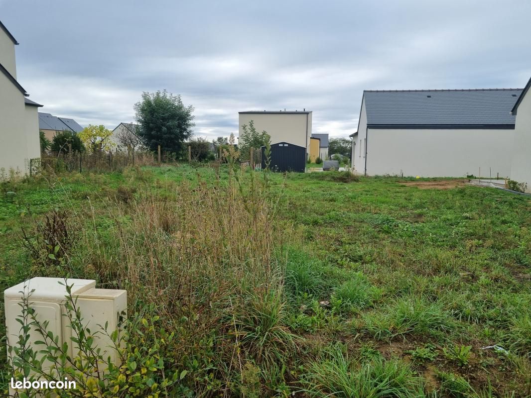 Terrain 345 m² · à Val-d'Izé · 45 400 €