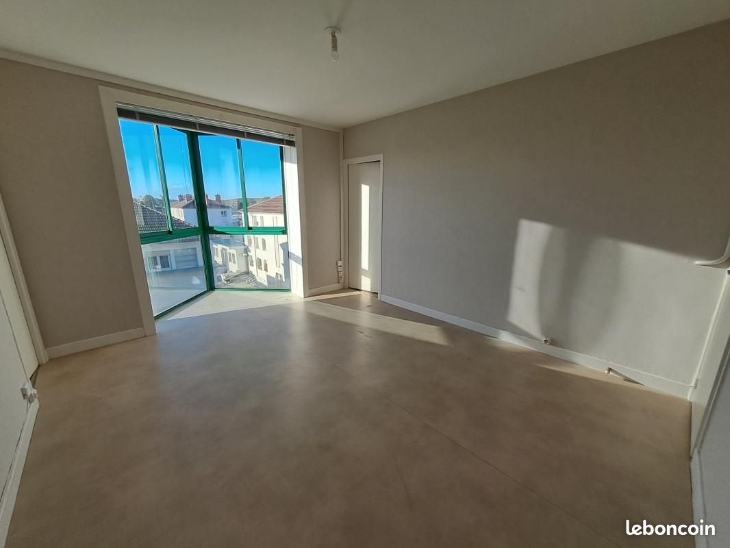 Appartement 4 pièces 61 m² · à Vitry-le-François · 61 m² · 392 €/mois