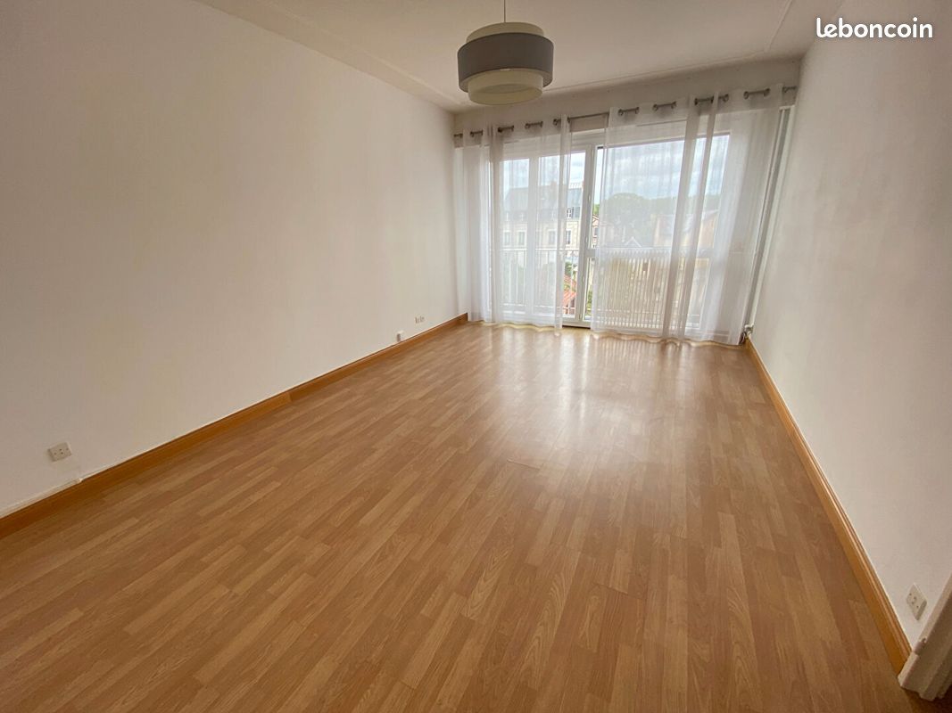 Appartement 2 pièces 43 m² · à Bourges · 43 m² · 570 €/mois