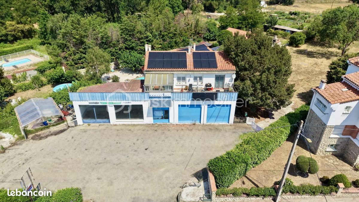 Immeuble 7 pièces 288 m² · à Vinça · 288 m² · 290 000 €