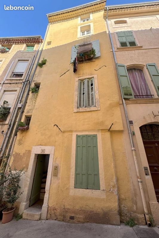 Maison 5 pièces 110 m² · à Apt · 110 m² · 100 000 €