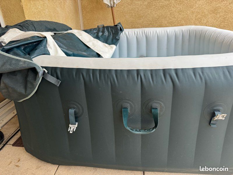 Jacuzzi lay-Z Ibiza (image 2)