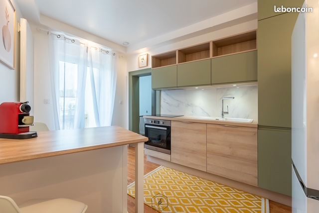 Immeuble 14 pièces 322 m² · à Vitry-sur-Orne · 322 m² · 670 000 €