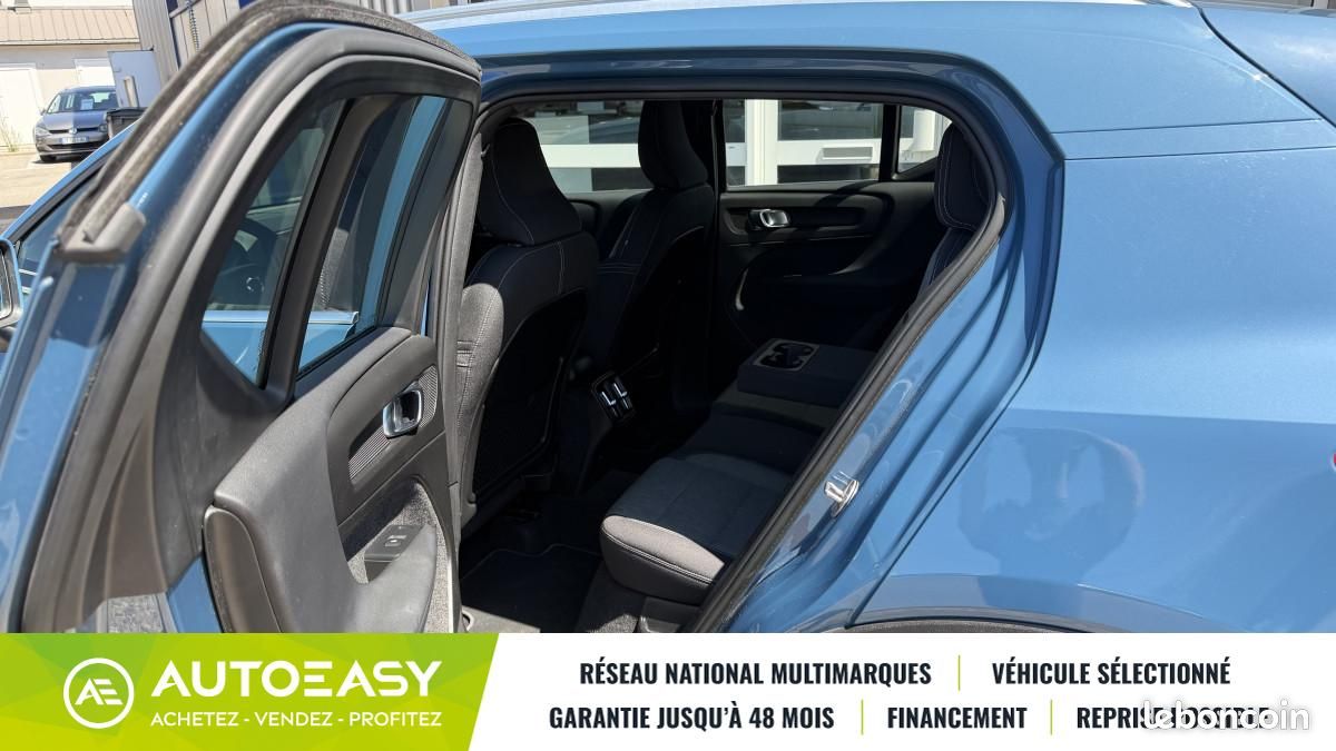 Volvo XC40 XC40 B3 2.0 163 CH PLUS DCT7 (image 25)