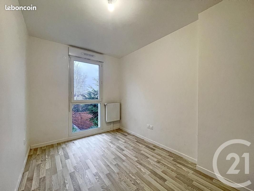 Appartement a louer melun - 4 pièce(s) - 71 m2 - Surfyn
