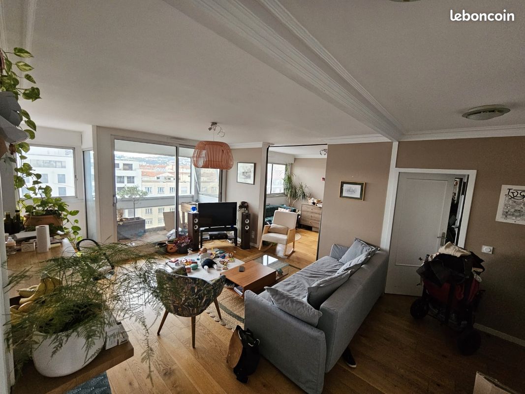 Appartement 3 pièces 71 m² · à Lyon · 70,6 m² · 340 000 €