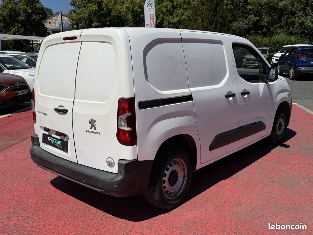 Peugeot Partner (3) BHDI 100 STANDARD 650KG PREMIUM (image 7)