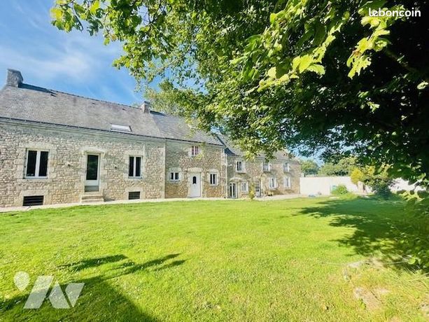 Maison 11 pièces 343 m²