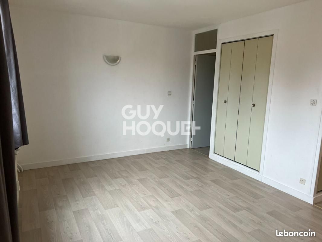 Appartement 1 pièce 27 m² · à Poitiers · 27 m² · 422 €