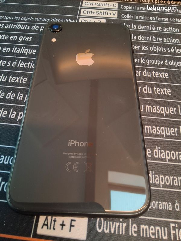 Iphone XR excellent etat (image 3)