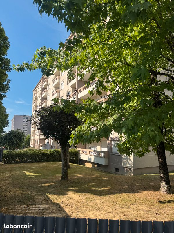 Appartement 5 pièces 96 m² · à Limoges · 95,7 m² · 159 900 €
