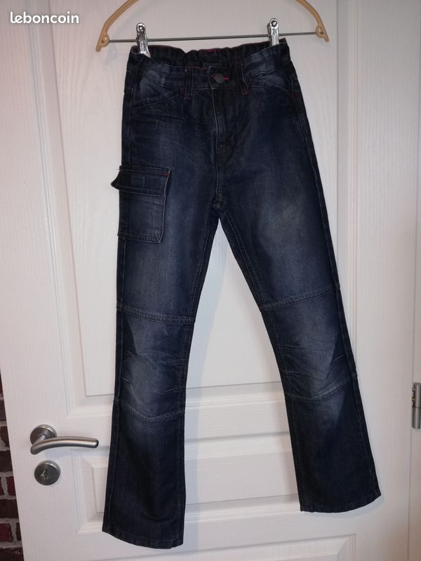 Jeans bleu 12 ans (image 1)