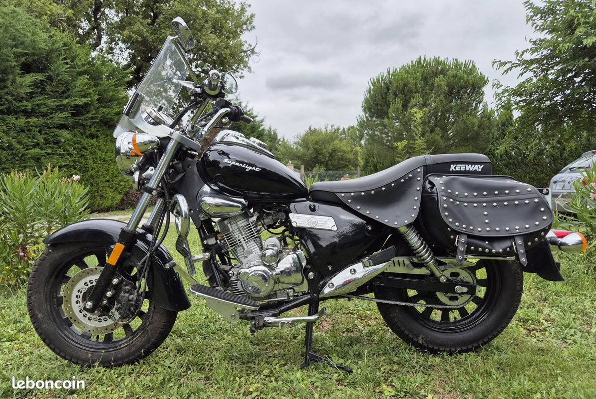 keeway superlight custom