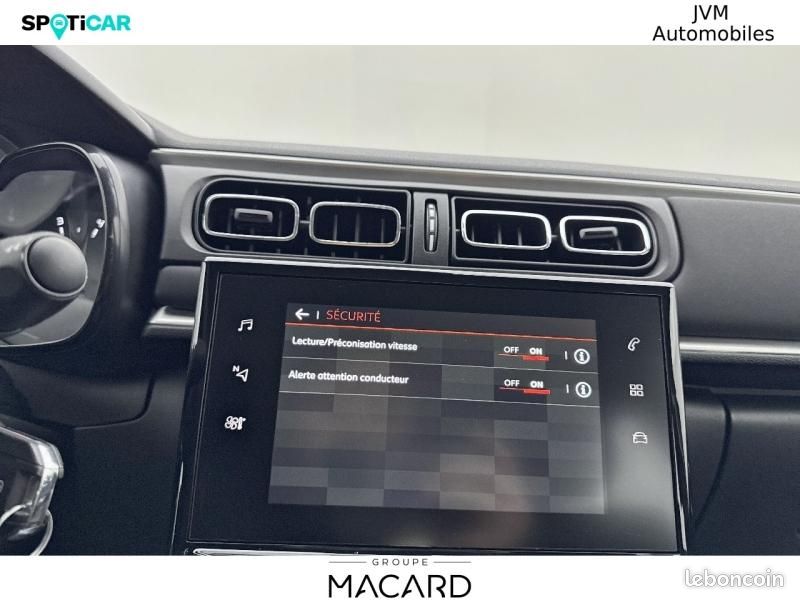 Citroen C3 1.2 PureTech 110ch S&S C-Series 120-121g (image 28)