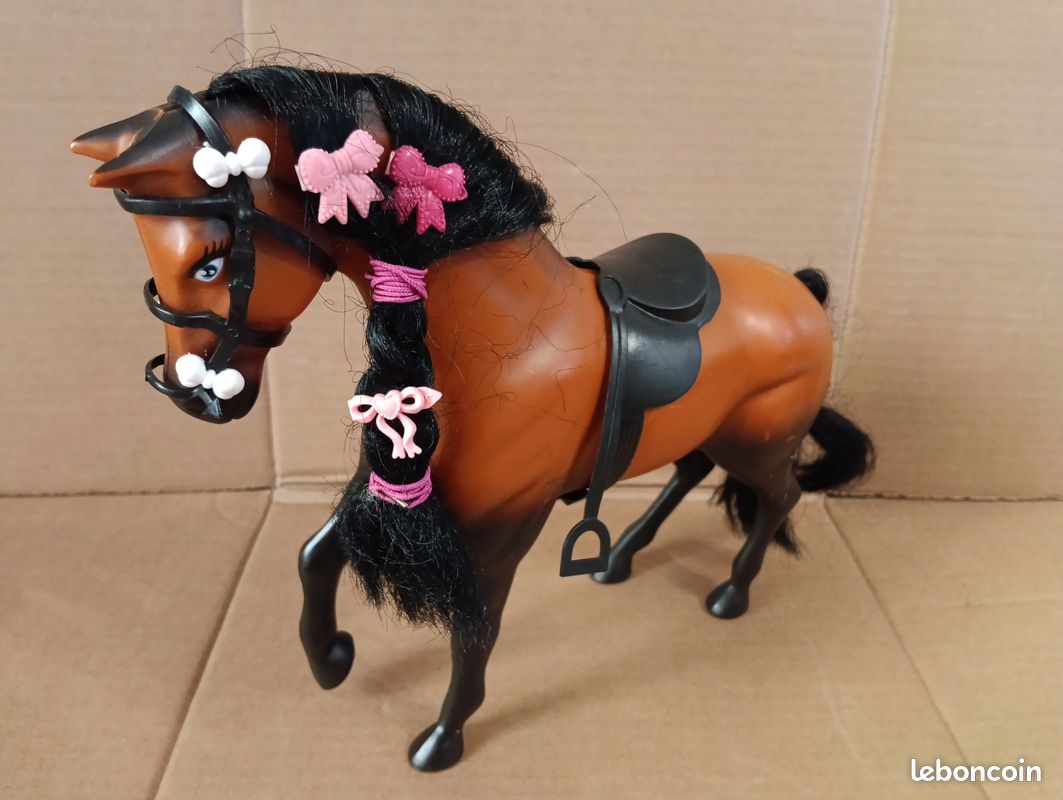 Lot chevaux barbie mattel (image 2)