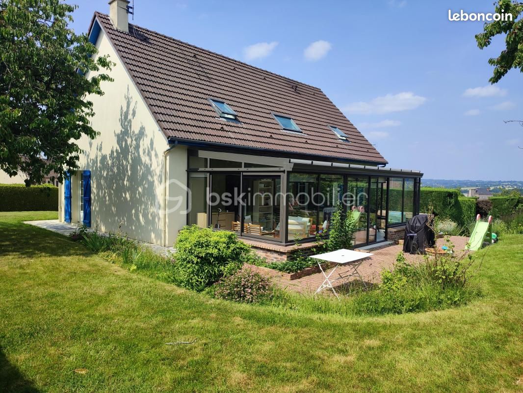 Maison 7 pièces 163 m² · à Pré-en-Pail-Saint-Samson · 163 m² · 220 000 €