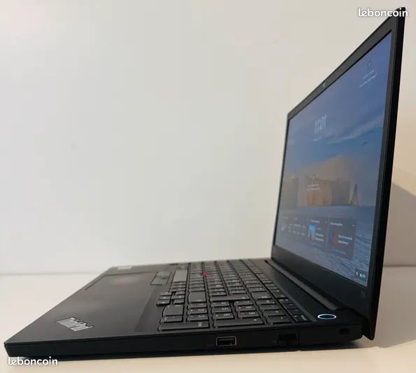 Lenovo ThinkPad E15 / Intel Core I5-10210U 1.60GHz / Mémoire 16 Go DDR4 / Stockage SSD NVMe de 512 Go / Windows 11 Pro (image 6)