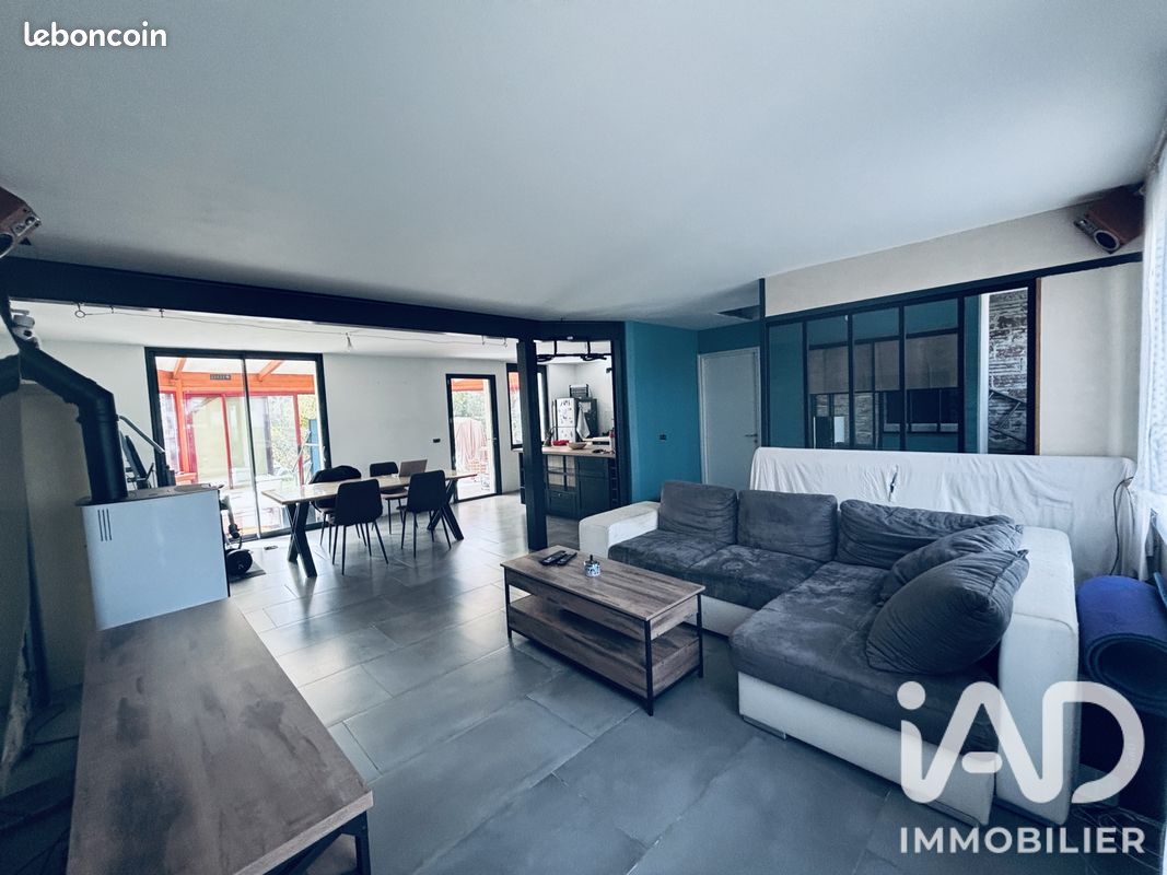 Maison 5 pièces 94 m² · à Daours · 94 m² · 193 000 €