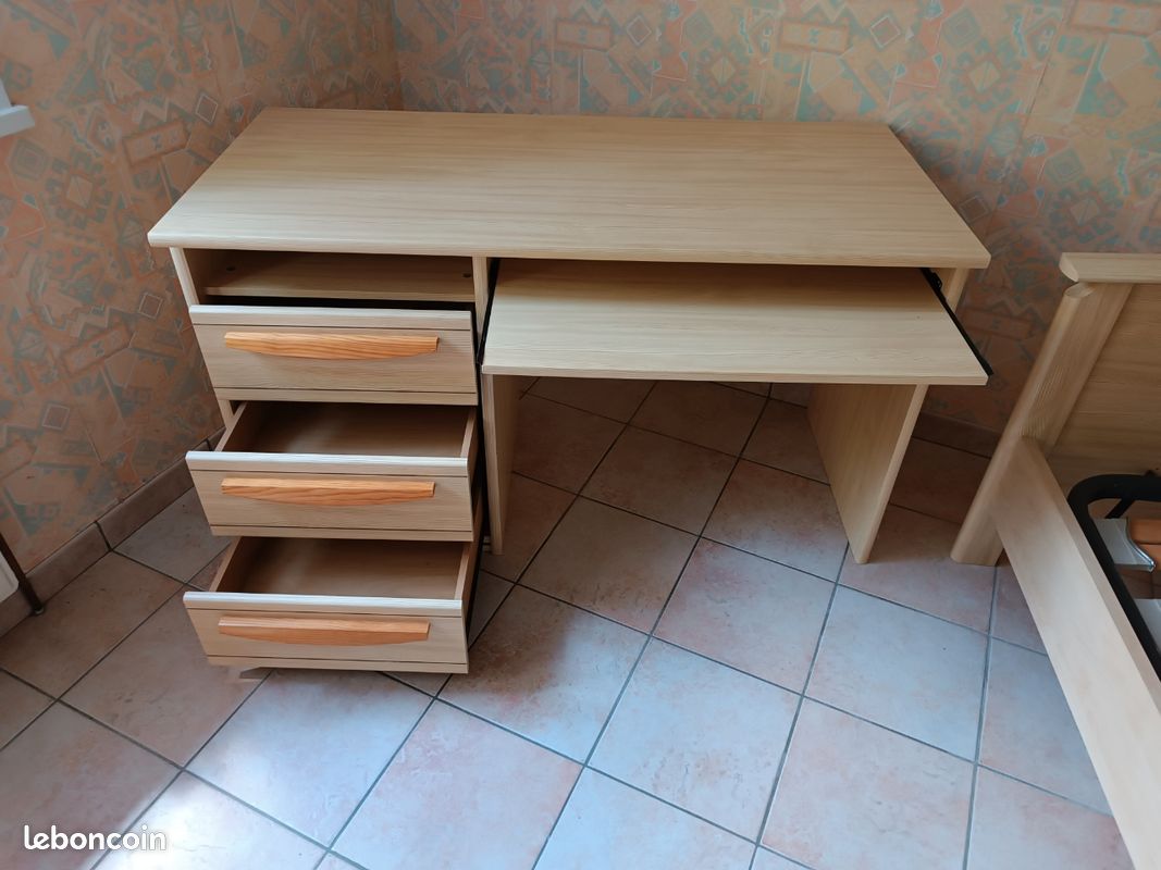 Chambre à coucher complète (image 3)