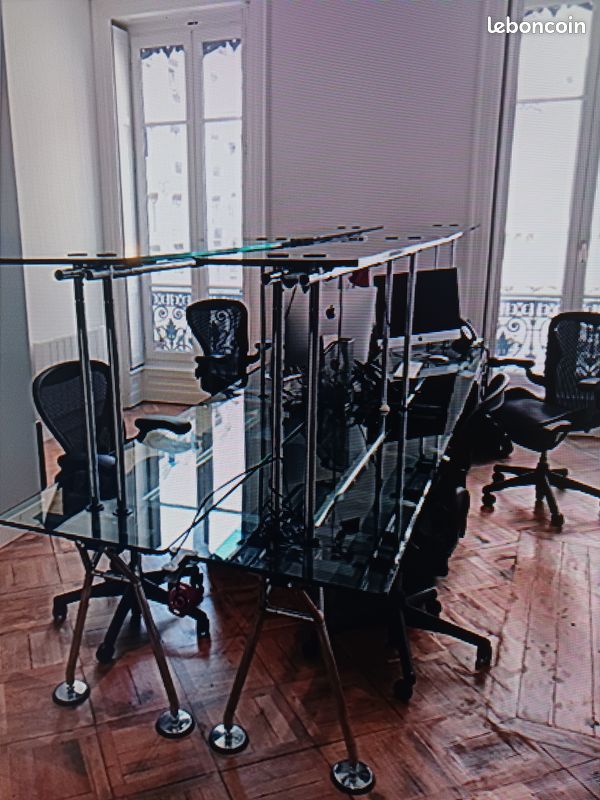 NORMAN FOSTER : bureau double Nomos édité par Tecno. Une valeur sure de collection, offrez vous une œuvre du plus célèbre architecte vivant (image 1)