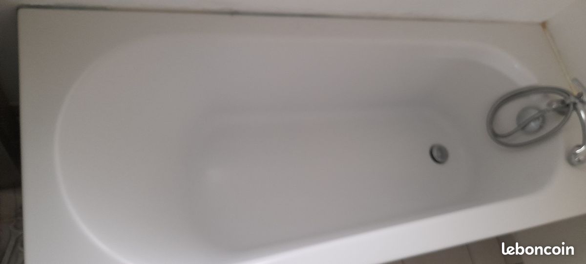 Baignoire (1pied à changer (voir photo) (image 4)